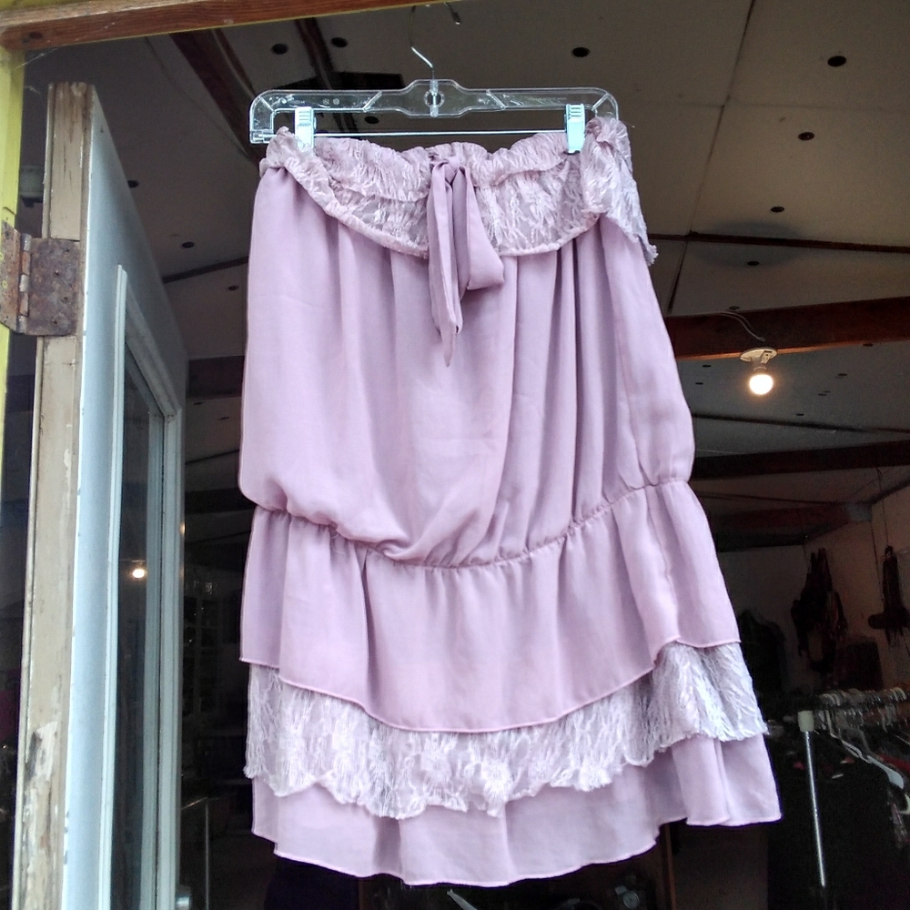 Strapless ruffles dress